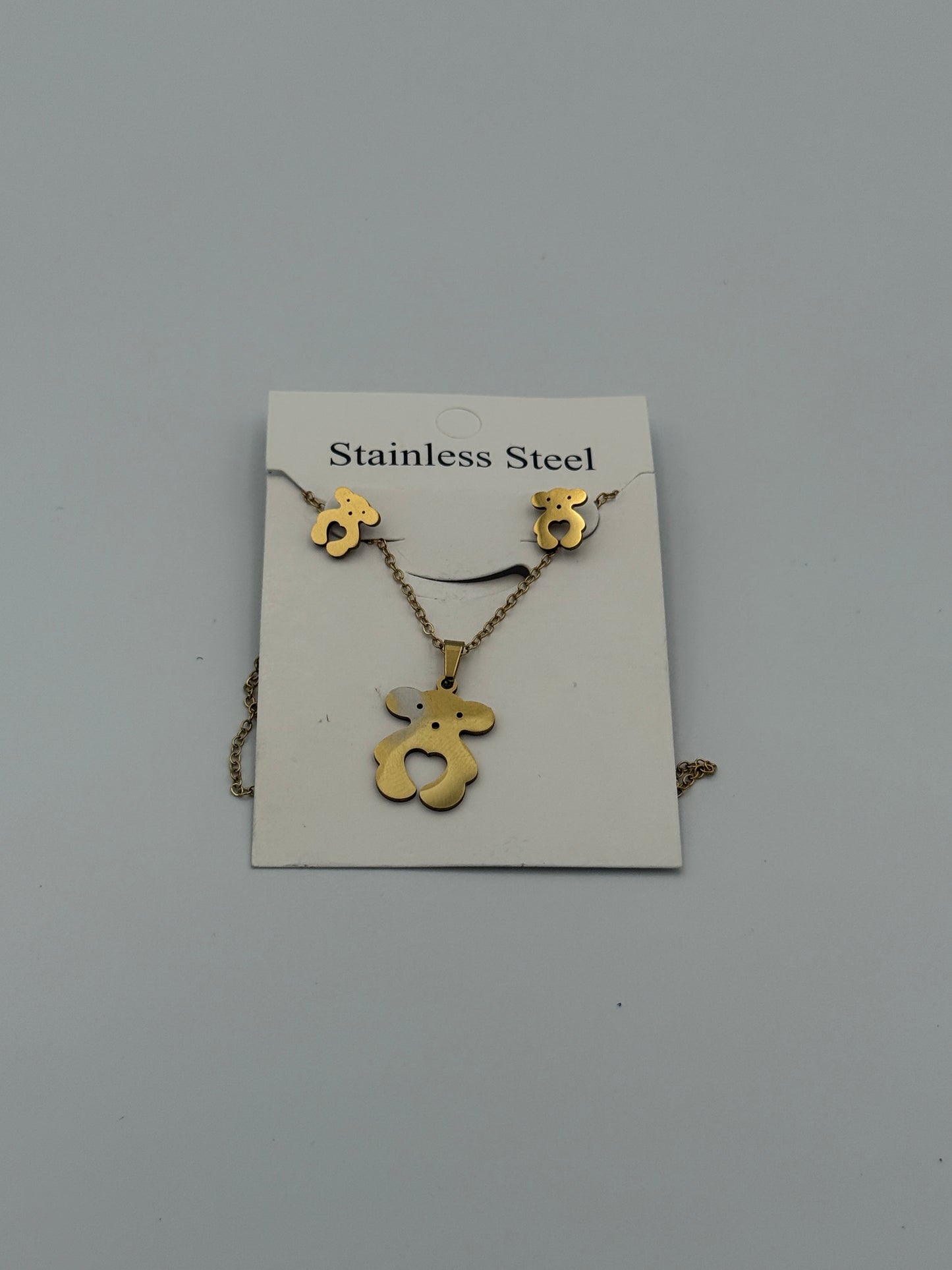 Set de Cadenas y Aretes en Acero Inoxidable –Modelos Variados Docena (12 Sets)